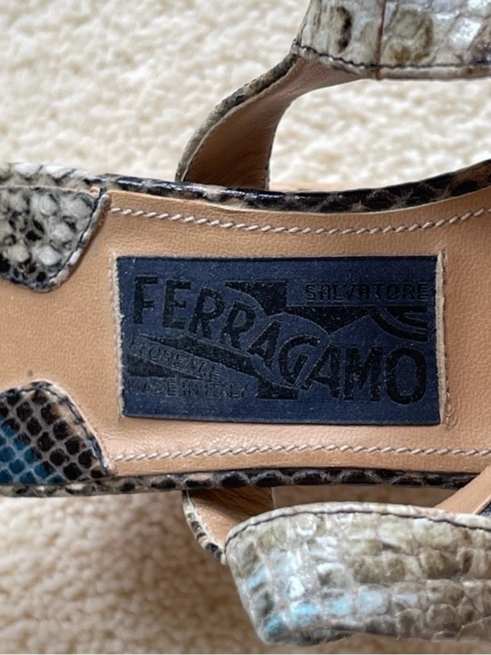 Salvatore Ferragamo Leather Wedge Sandal Blue Python Made In Italy Size 6.5 - Picture 4 of 11
